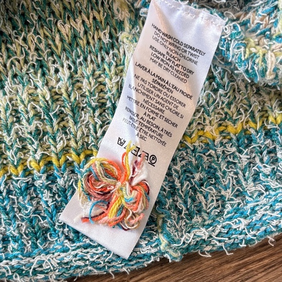 Anthropologie Pilcro Multi-Color Beach Sweater Women's Size Large Rainbow EUC - Picture 8 of 10